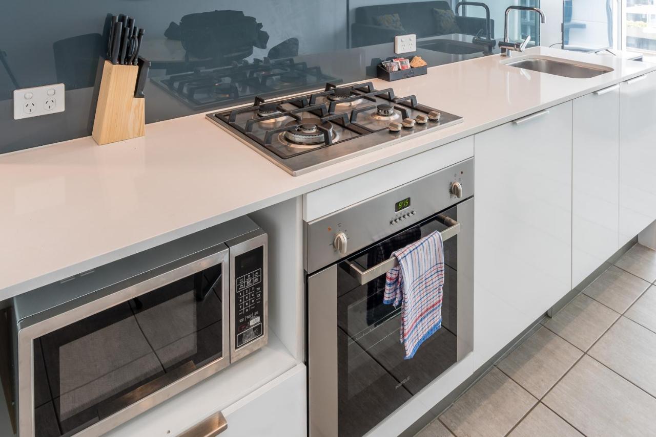 Two Bedroom Apartment On Ann Street Fortitude Valley By Serain Residences ブリスベン エクステリア 写真